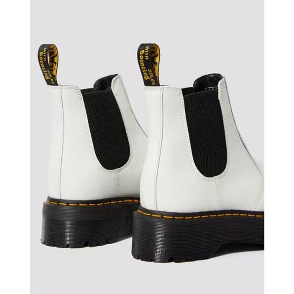 NWT Dr. Martens 2976 Smooth Leather Platform Chelsea Boots White Women's Size 6 - Picture 6 of 12
